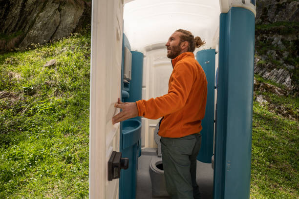 Best Luxury portable toilet rental  in Bay Village, OH